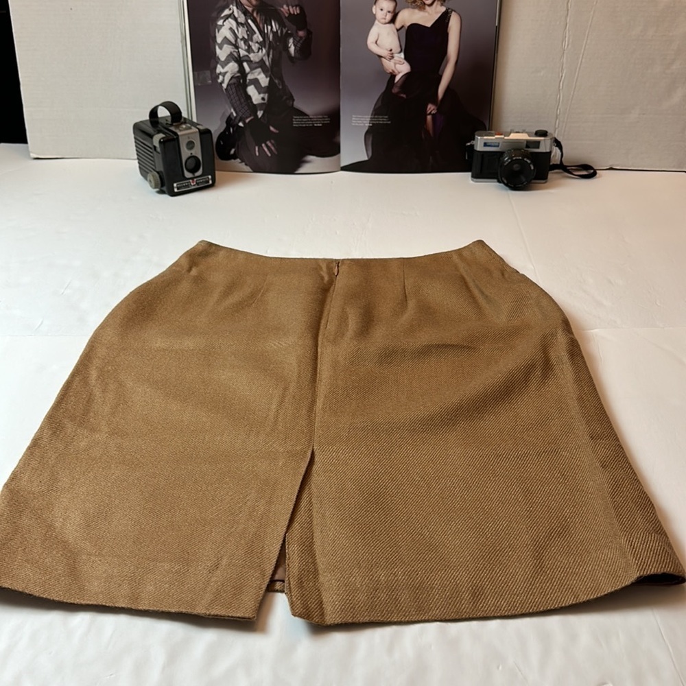 90s Minimalist Camel Pencil Skirt | Embroidered Quiet Luxury Office Capsule - Picture 8 of 9